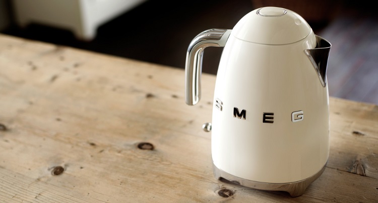 Чайники smeg