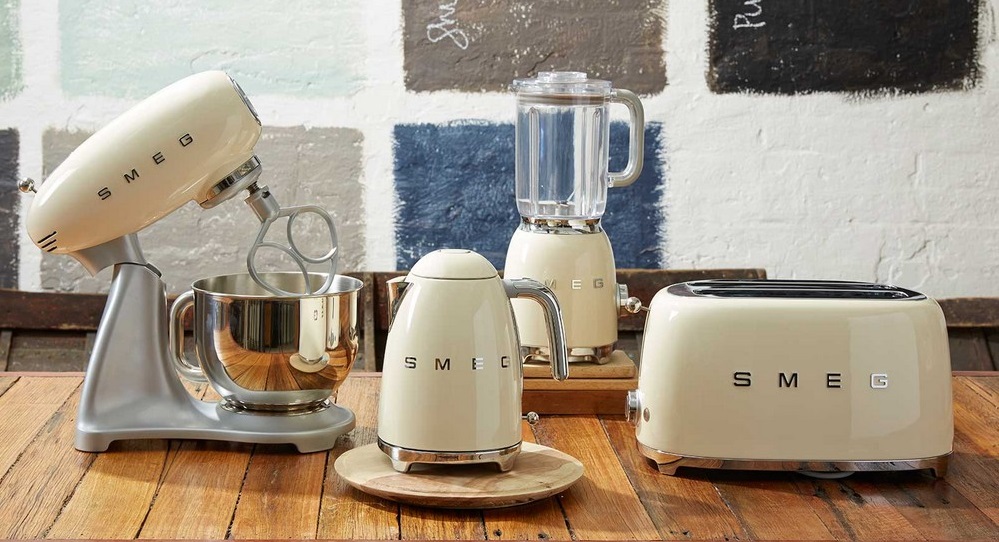 Чайники smeg