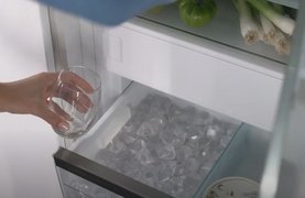 Liebherr: Автоматический ледогенератор (IceMaker)