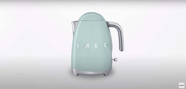 Чайник Smeg KLF03BLEU (video 2)