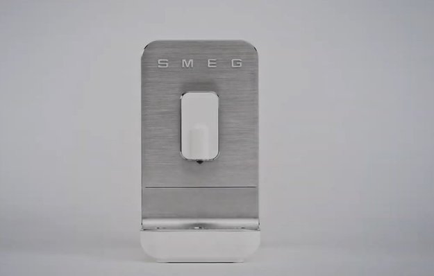 Кофемашина Smeg CMS645X (video 2)