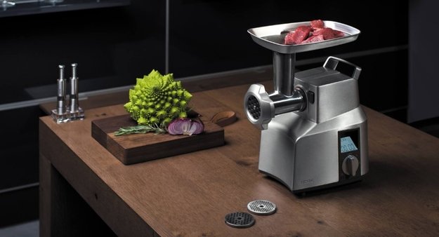 Мясорубка BORK M700 (preview 3)