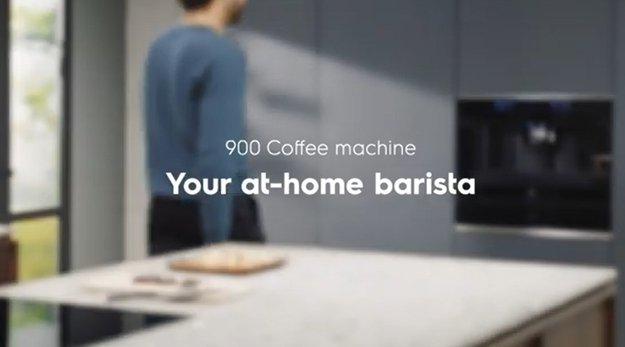 Встраиваемая кофемашина Electrolux KBC65T (video 2)