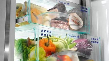 Отделение для хранения продуктов при повышенной влажности (HydroSafe)